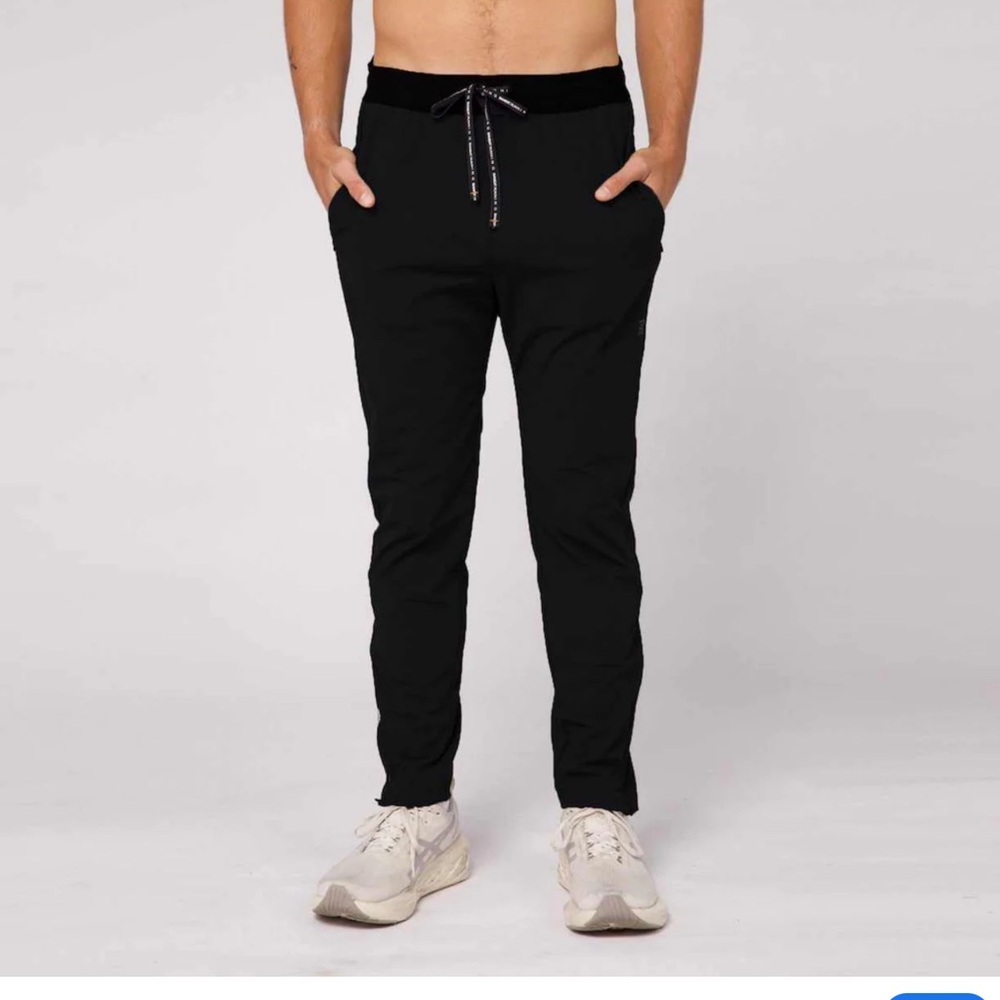 Rue 21 small black jogger style pants w/drawstring and pockets